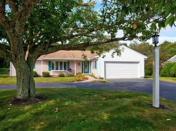 50 Meadow View Drive, East Falmouth, MA 02536