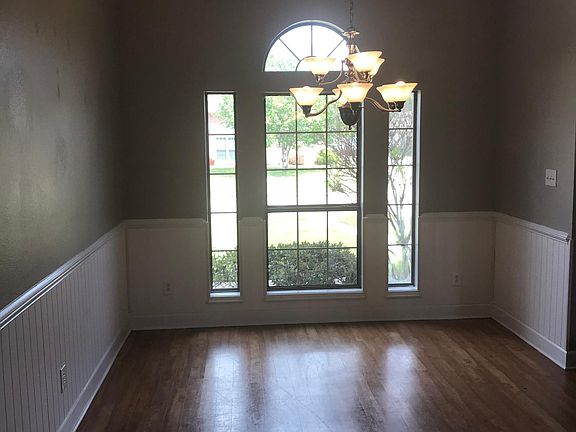 2nd image of 6001 Cathedral Hts