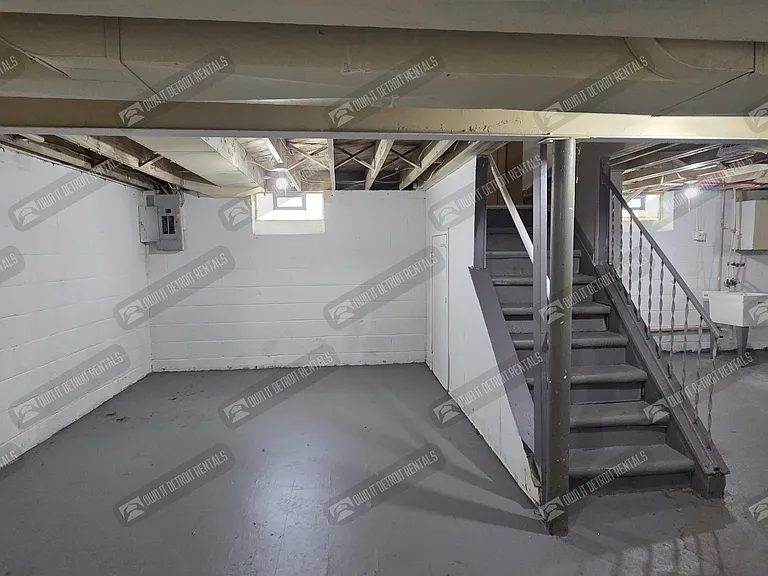 16600 Carlisle St — Photo 26