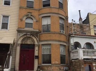 1326 Chisholm St, Bronx, NY 10459