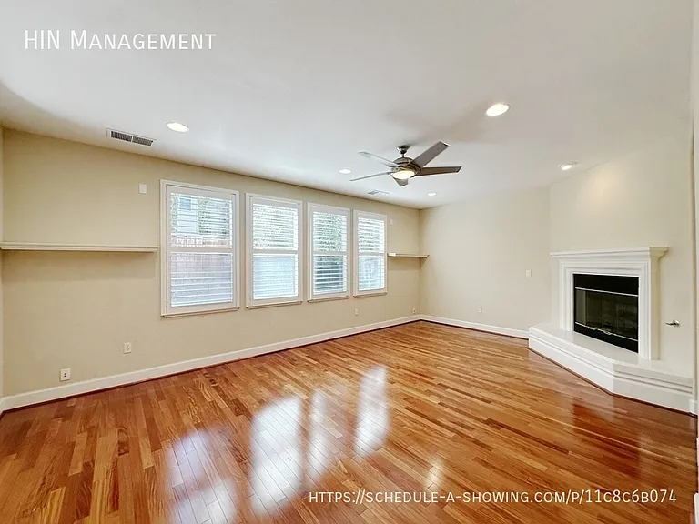 1122 W Lagoon Rd #- — Photo 6
