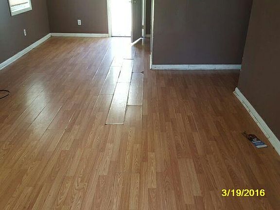 5th image of 869 McDow Dr