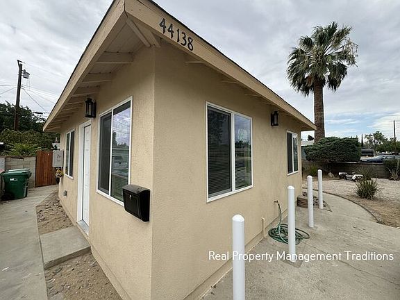 2nd image of 44138 Fern Ave