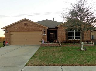 7015 Acacia Ln, Baytown, TX 77521