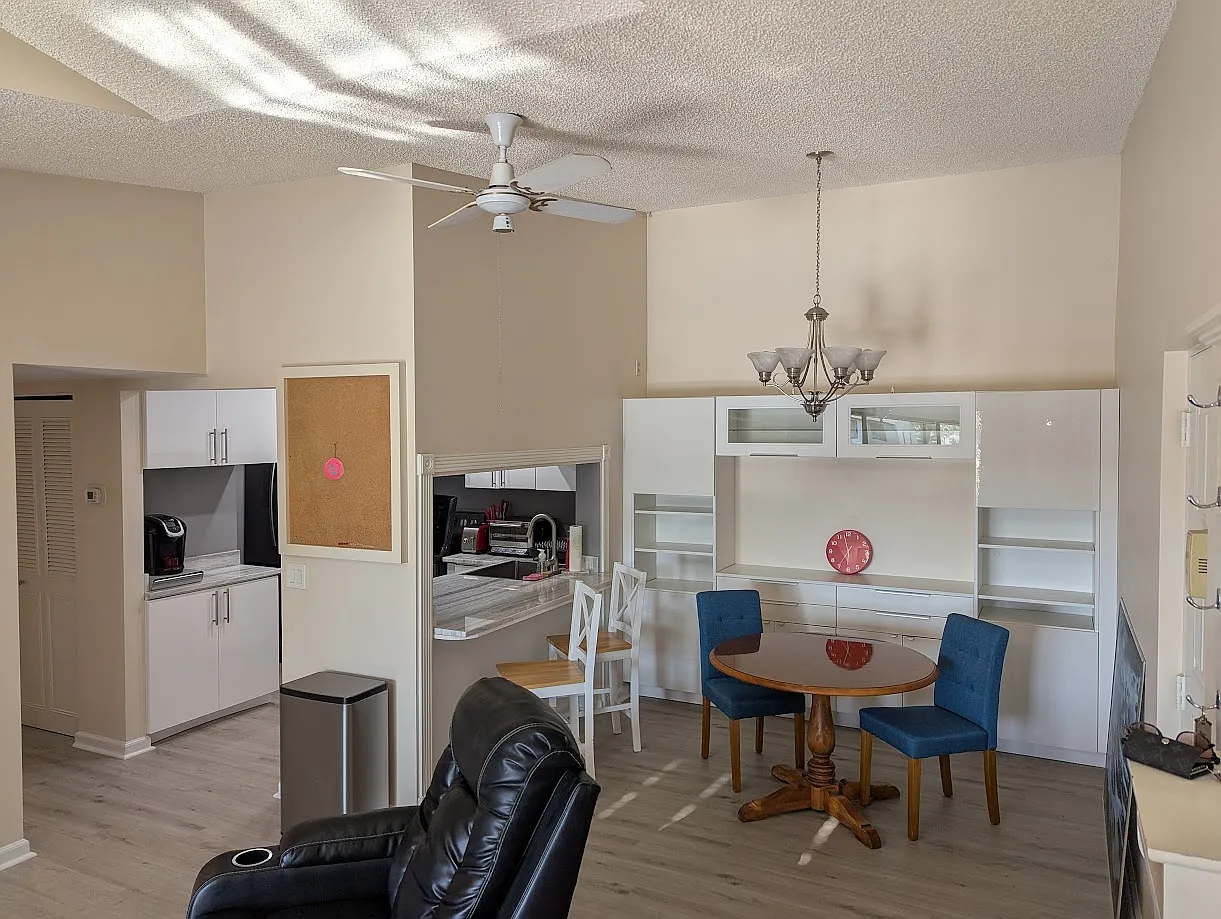 2 bed, 1005 sqft, $2,000 — Photo 4