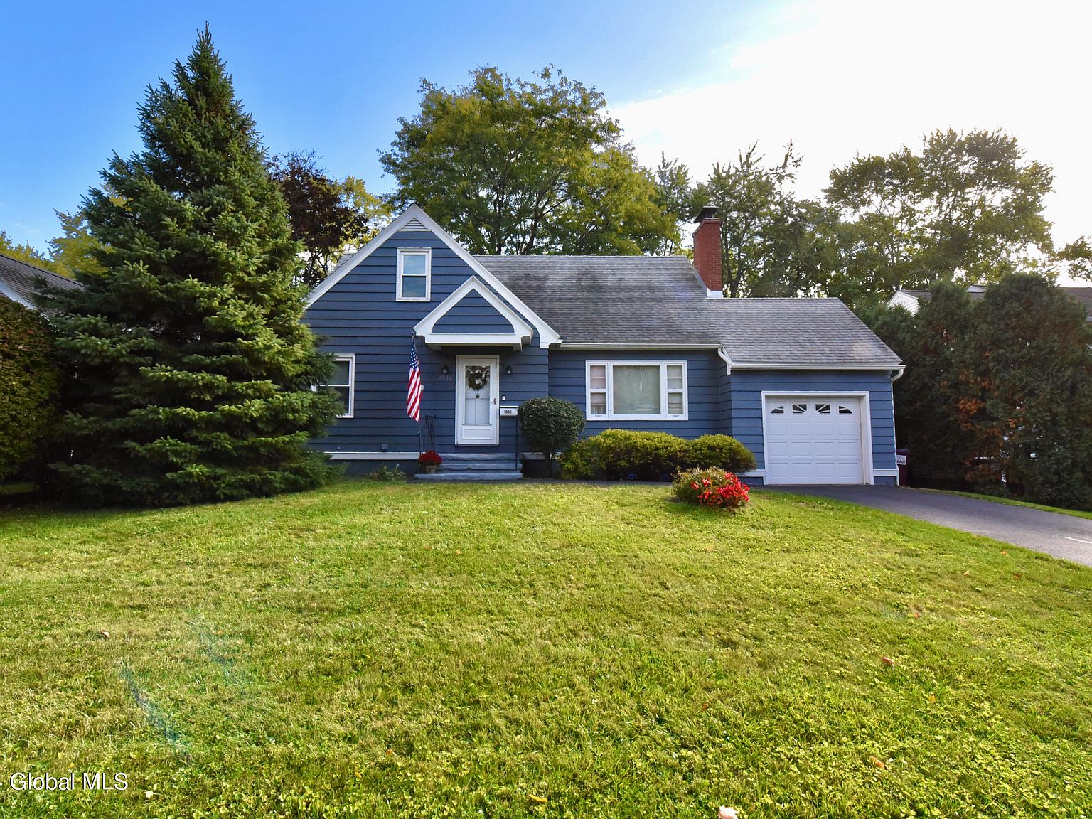 1556 Clifton Park Road, Niskayuna, NY 12309 | Zillow
