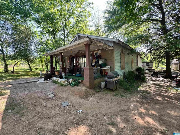 1131 13th Ave N, Bessemer, AL 35020