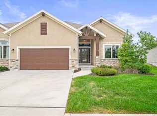 21437 W 116th Pl, Olathe, KS 66061