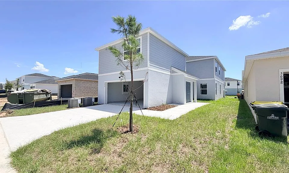 5694 Enchanted Meadow Aly #B