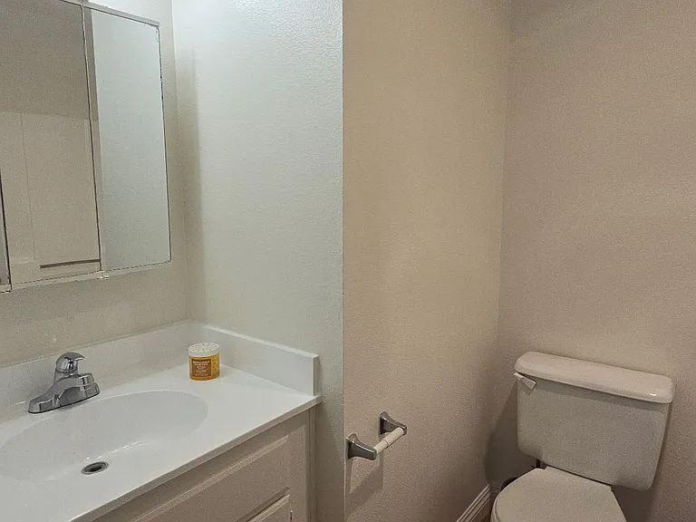 657 W California Ave #3 — Photo 8