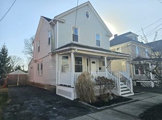 42 Jones St, West Haven, CT 06516