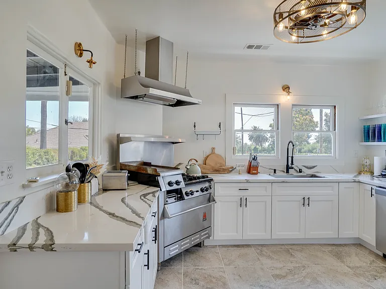 5991 Hellman Ave — Photo 11