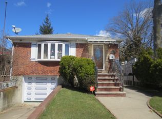 15509 Cross Island Pkwy, Flushing, NY 11357