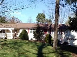 25 Allen Dr, Etters, PA 17319