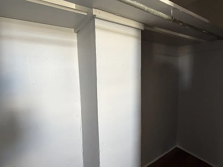 638 N 5th St #4 — Photo 14