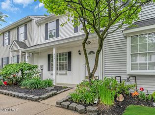 568 Davids Ct, Lakewood, NJ 08701