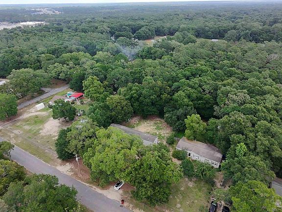 3rd image of 4478 Oak Forest Dr