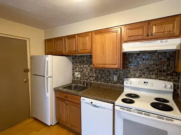 21 Franklin St, Somerville, MA