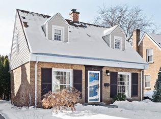 5349 Crain St, Skokie, IL