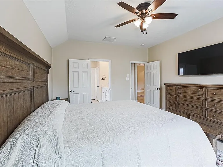 3034 Glenthorpe Ln — Photo 20