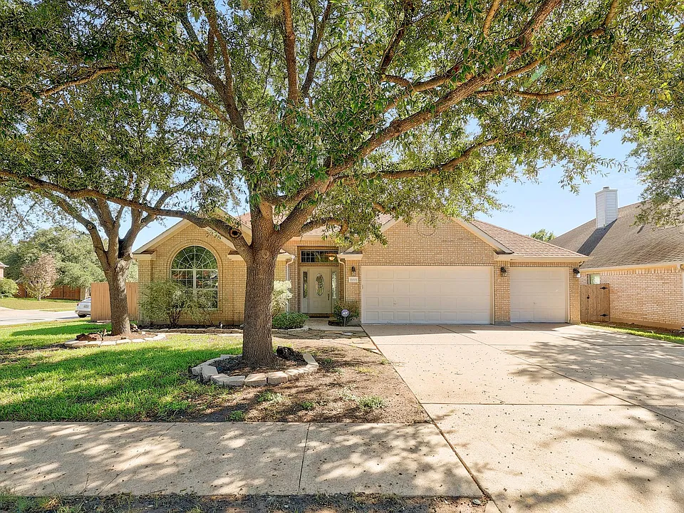 11001 Jockey Bluff Dr