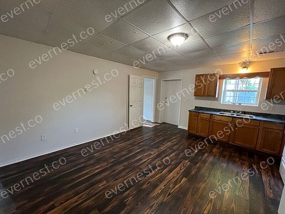2nd image of 600 N Yopp Ave APT 1