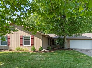 4230 Aboite Lake Dr, Fort Wayne, IN 46804