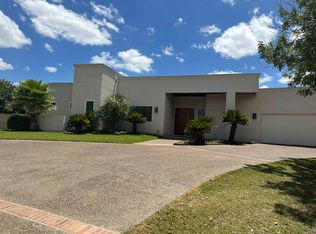 2301 Middlecoff Ln, Laredo, TX 78045