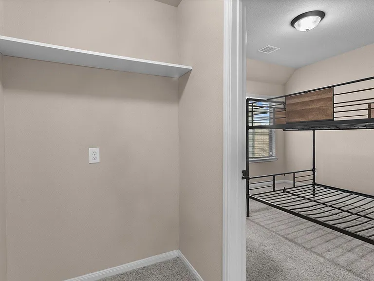 14807 Diane Manor Ln — Photo 36