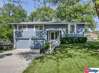 5824 N Oaks Blvd, Omaha, NE 68134