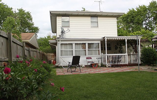 2nd image of 420 Jerome Pl