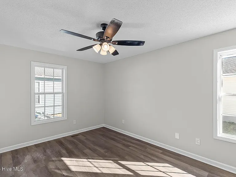 1216 Walt Bellamy Dr — Photo 15