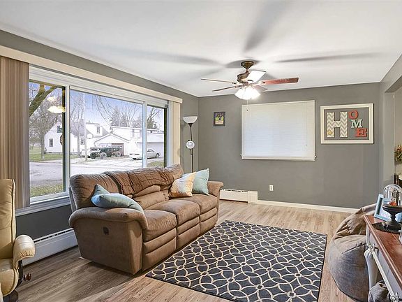 Spacious Living Room w/ Updated Flooring