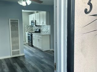 11440 Old River School Rd APT 3, Downey, CA 90241