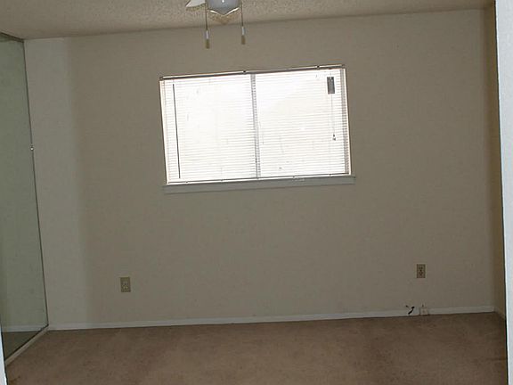 3rd image of 13314 Townwood Dr