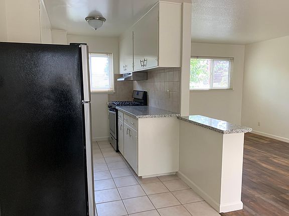 2nd image of 1000 Civic Center Dr APT 2