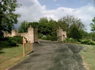 405 Truman Hill Rd, Hardy, VA 24101