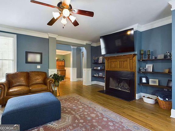 3rd image of 1051 Copperville Dr
