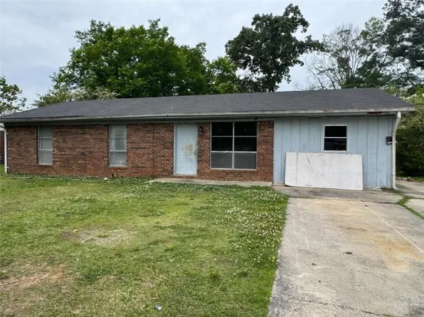19 Lindsey Dr NW, Rome, GA 30165