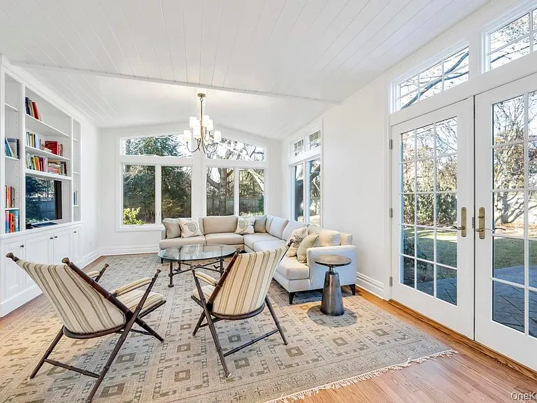 1 Cooper Ln — Photo 17