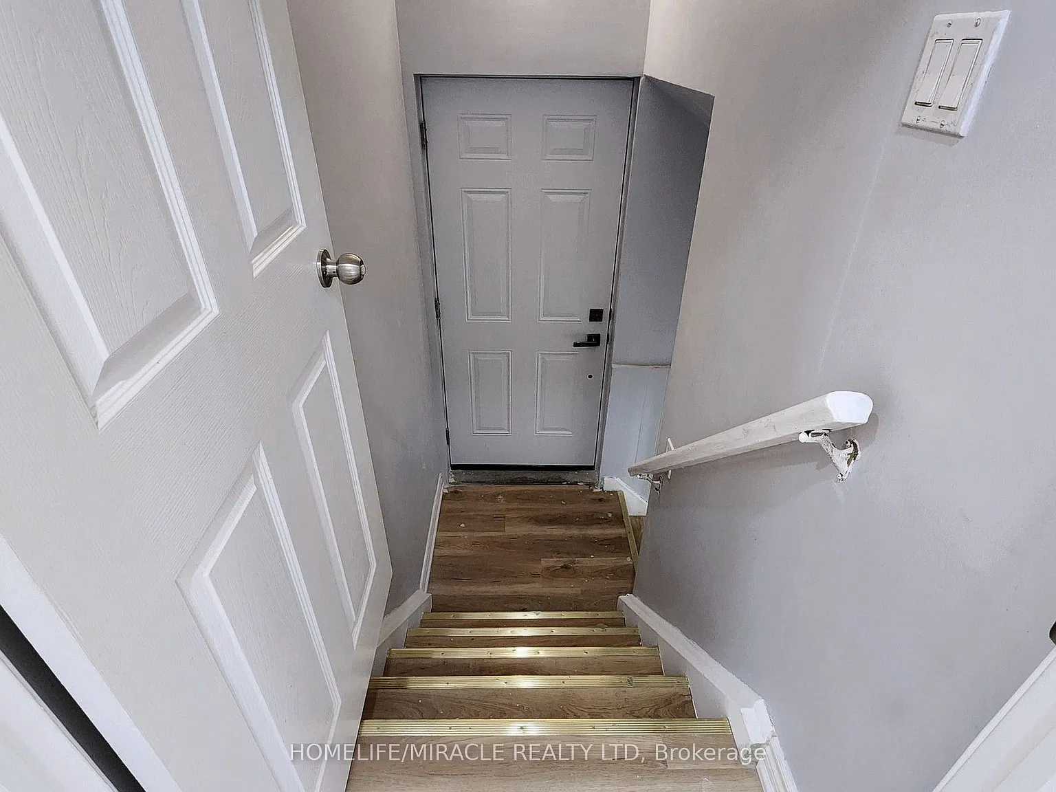 3 bed, $2,499 — Photo 4