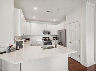 3207 Jockey Hollow Trl, Somerset, NJ 08873