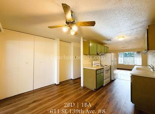 611 SE 139th Ave #8, Portland, OR 97233