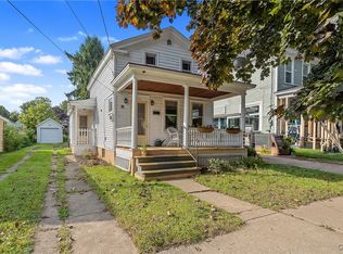 18 Varick St, Oswego, NY 13126