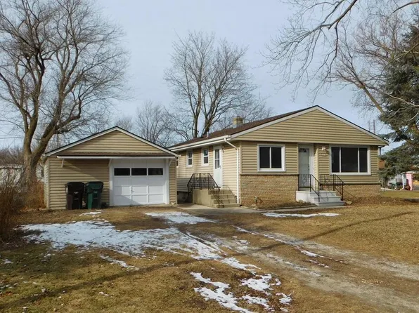 3430 Roberts STREET, Franksville, WI 53126
