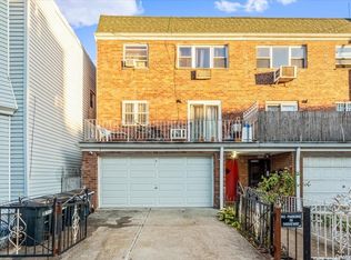 3179 43rd St, Long Island City, NY 11103