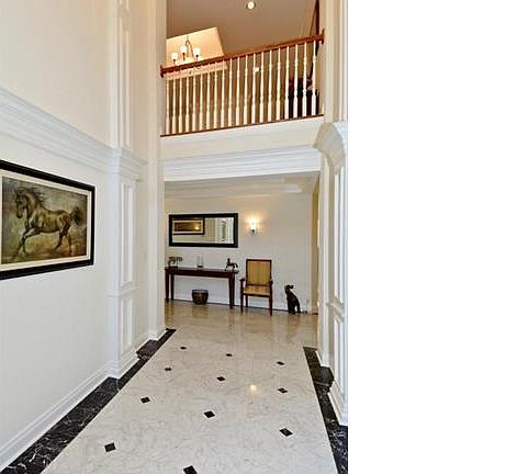 3rd image of 500 Oak Valley Dr