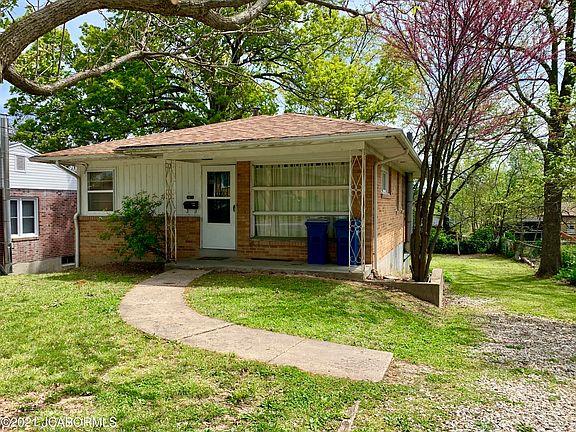 2nd image of 1611 Marion Dr