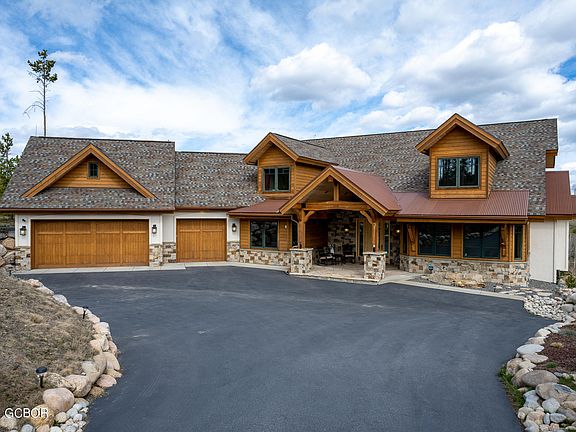 2nd image of 100 Leland Creek Cir