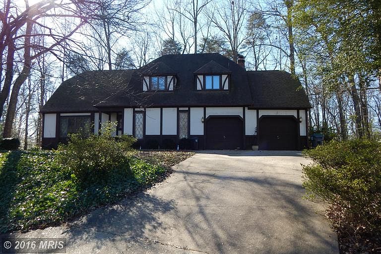 Exterior (Front)